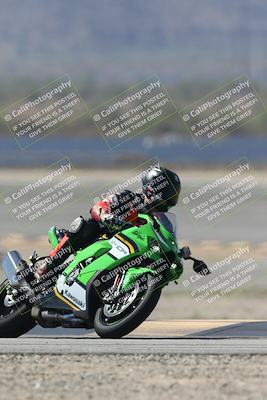 media/Oct-02-2025-Racers Edge (Thu) [[2c91cb6ab3]]/3-B Group/Session 2-Turn 14 (11am)/